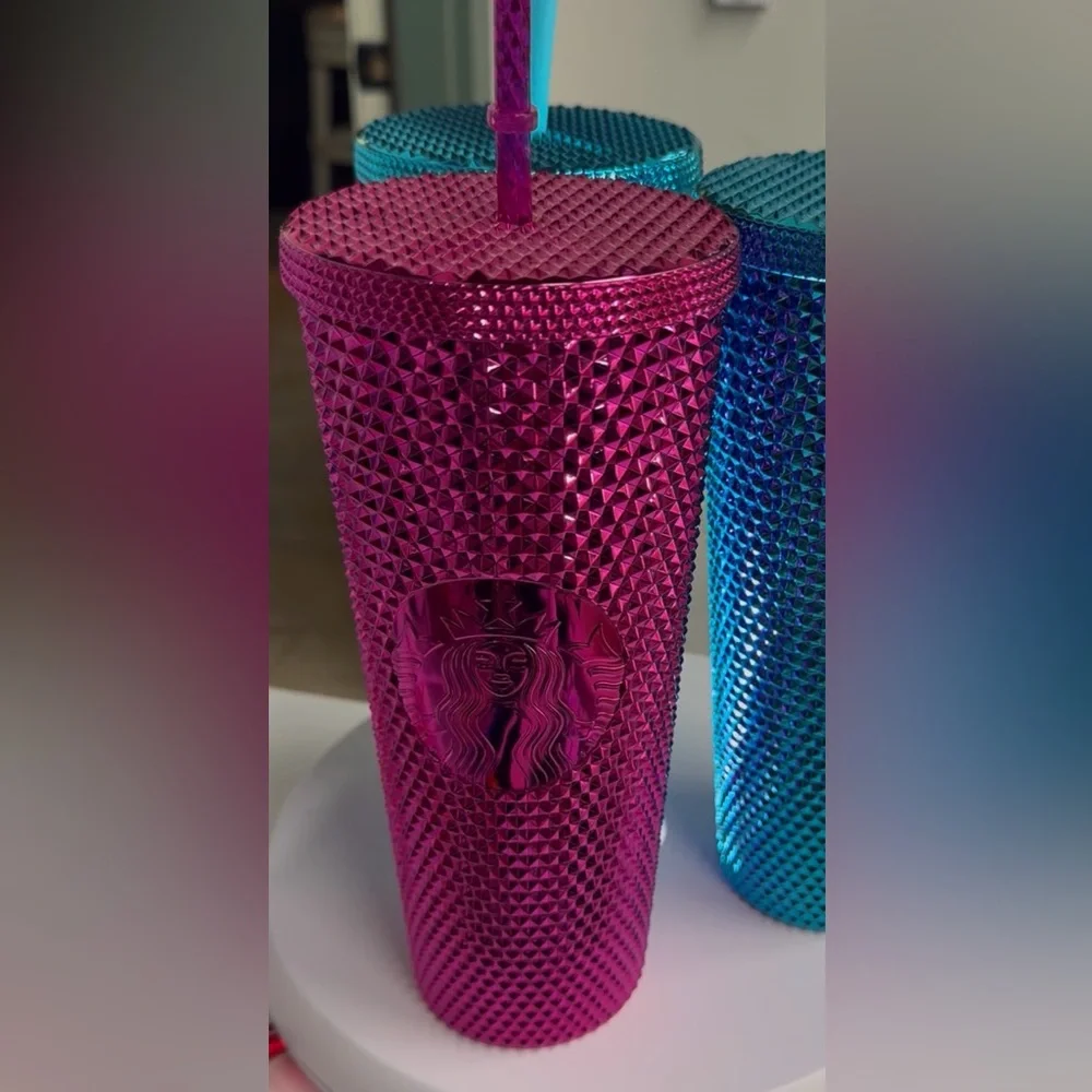 Starbucks Hot Pink Metallic‎ Studded Venti Tumbler 24 oz 2022 Holiday NWOT